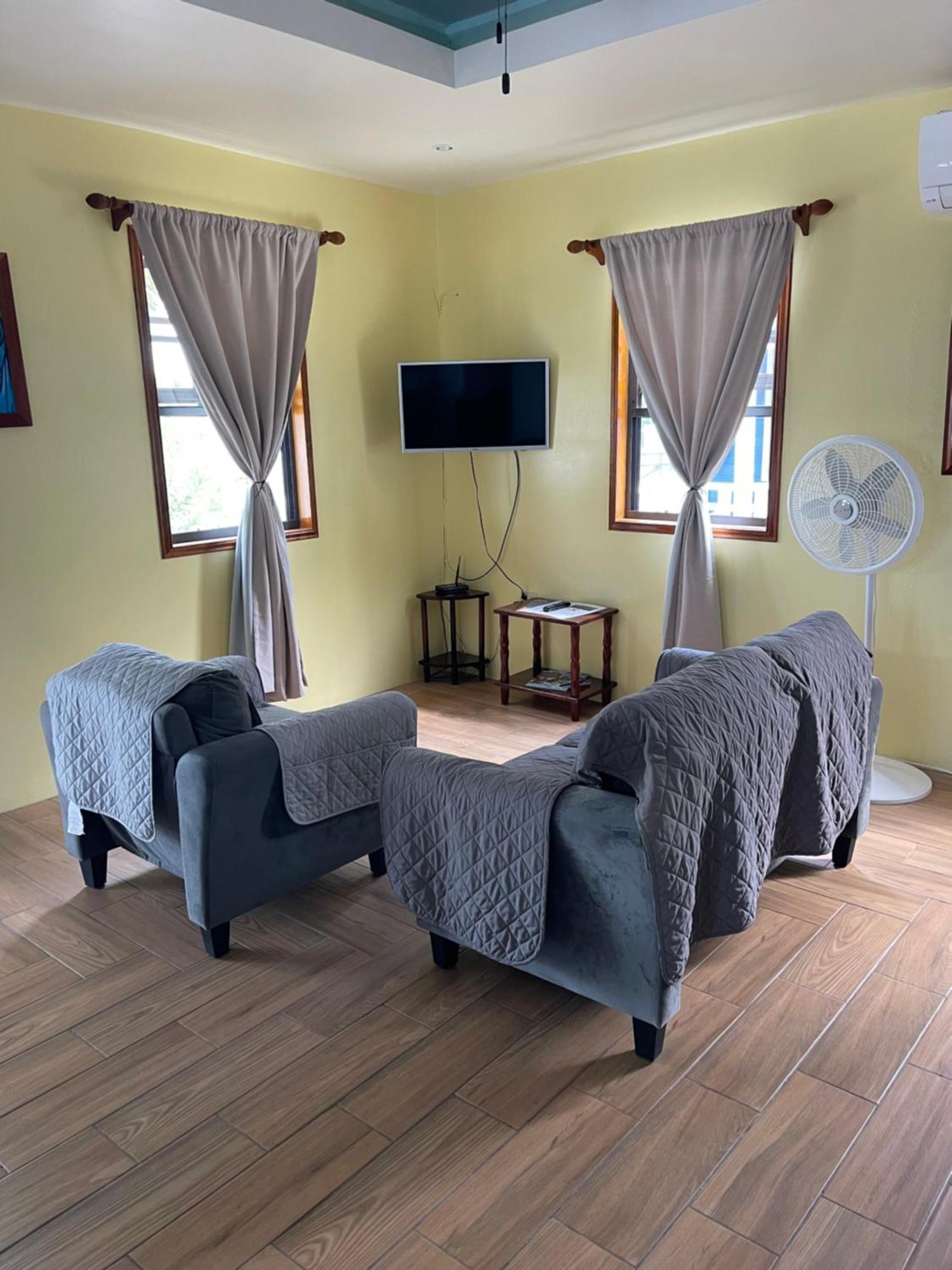 Hidden Treasure Vacation Home Blue Bay Cottage Caye Caulker Luaran gambar